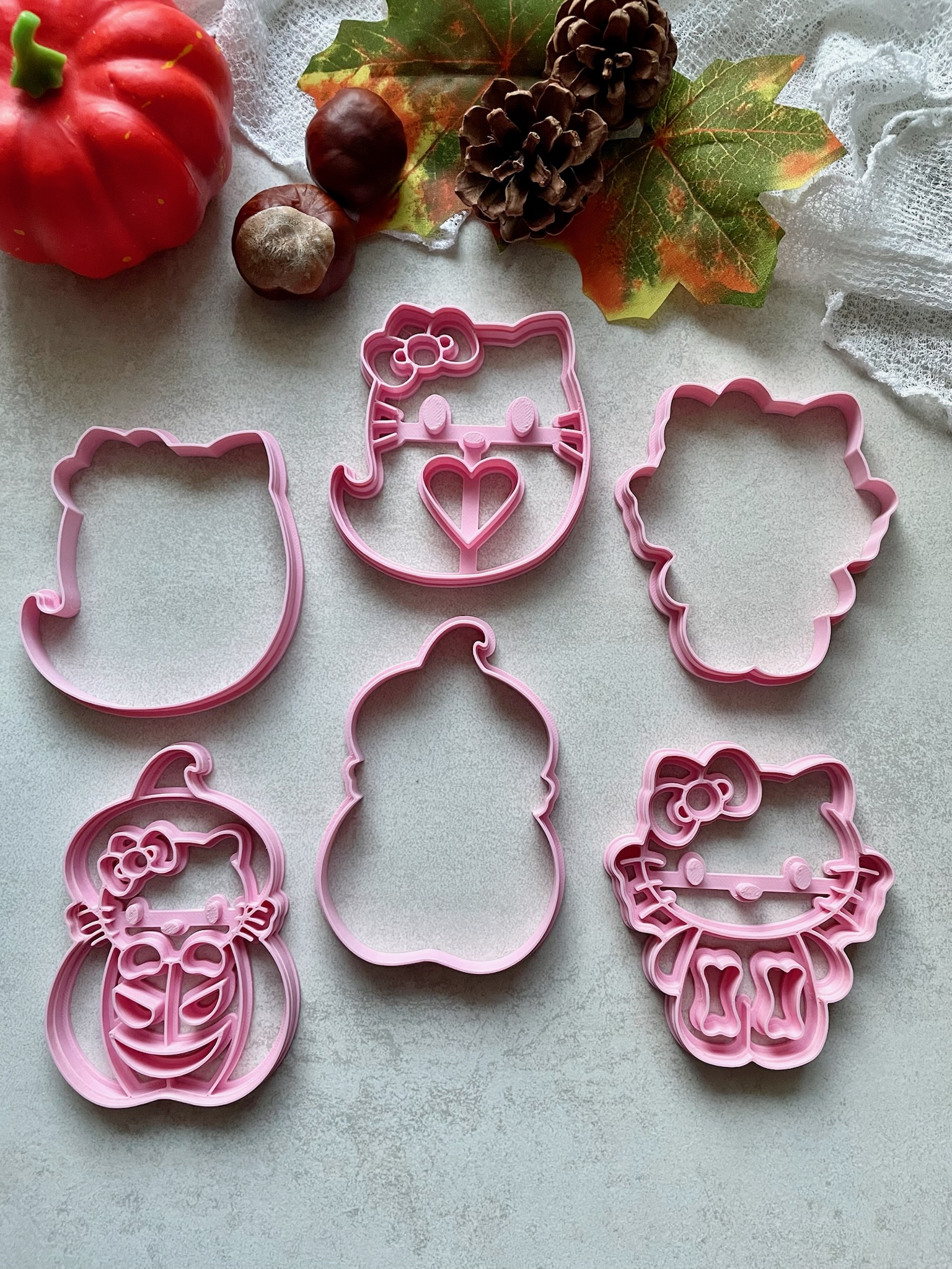 Hello Kitty Halloween - Image 2